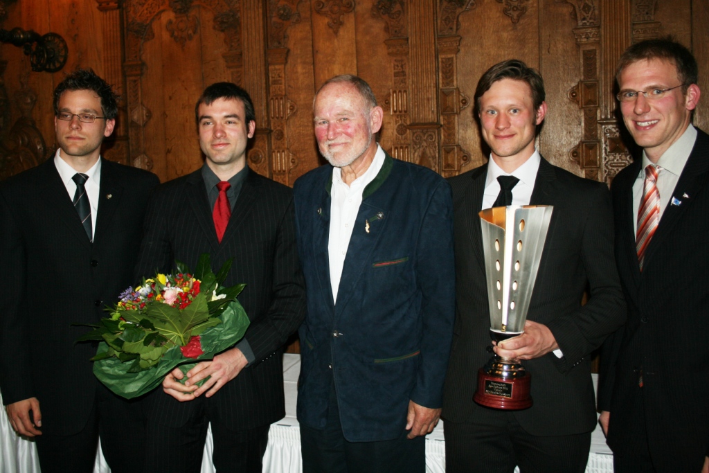Willy bei der Ehrung zur Mannschaft des Jahres mit Joos Lange, Bolko Maas, Kim Fürwentsches und Sören Dannhauer
