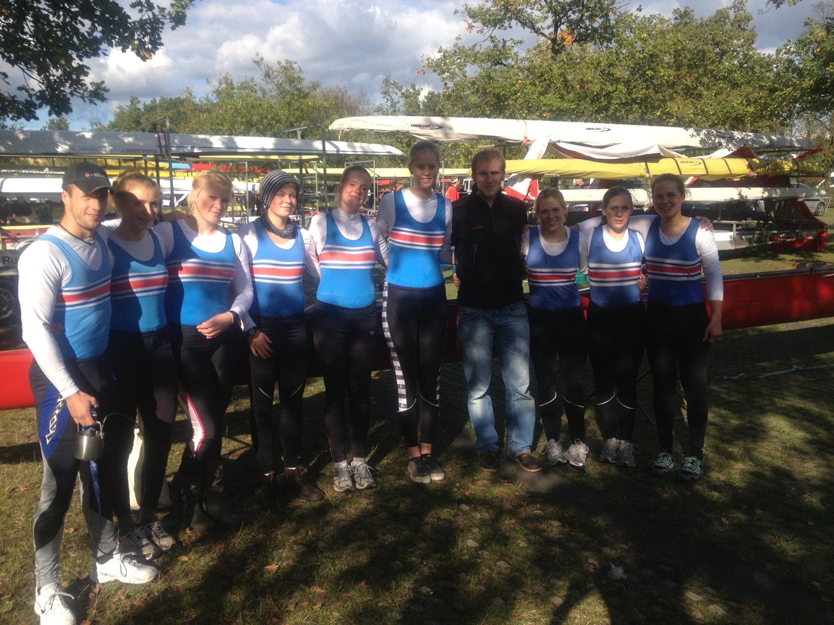 2012-10-07_Frauen-Achter.jpg 2012-10-07_Frauen-Achter.jpg