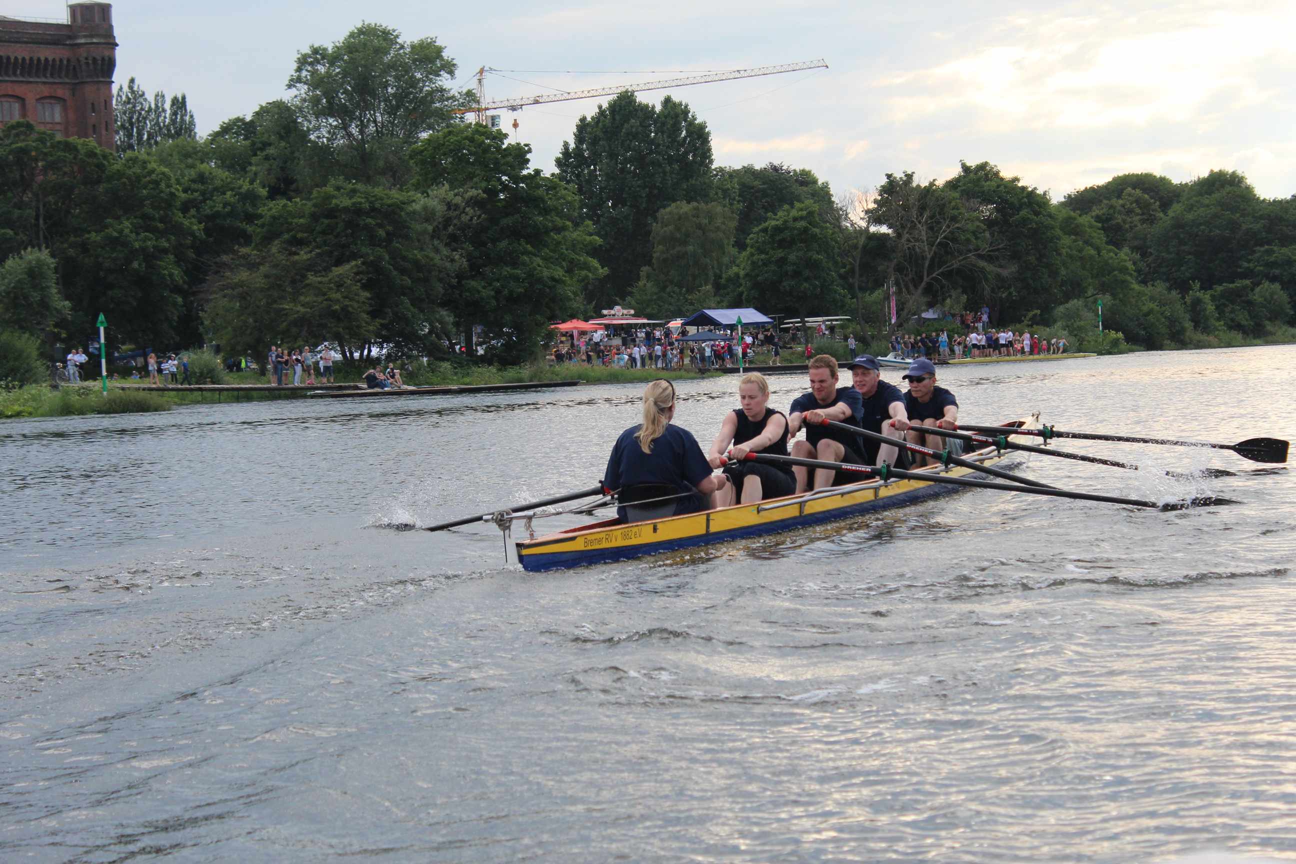 team luerssen2 im finalrennen.jpg
