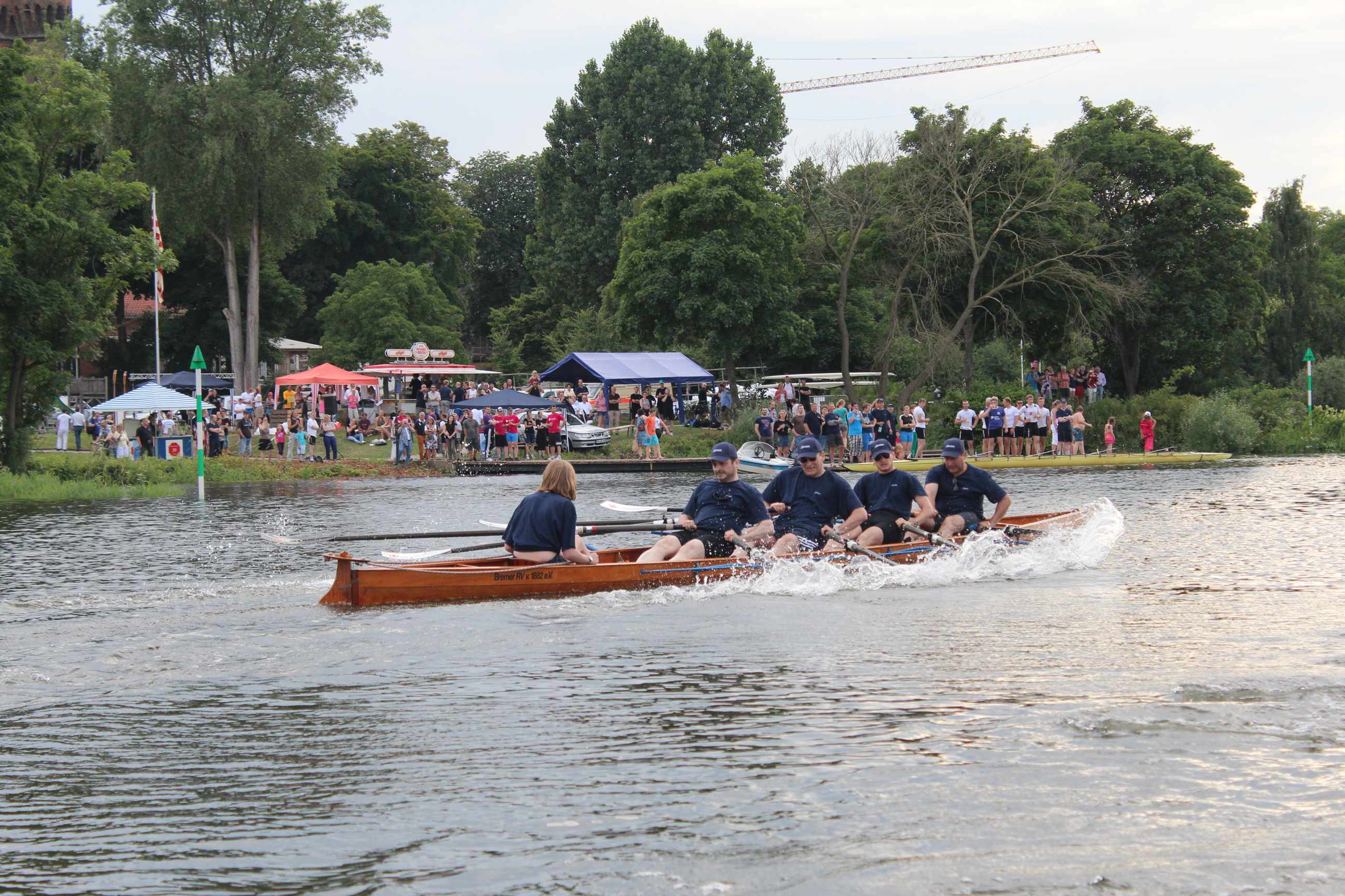 team luerssen3 im finalrennen.jpg