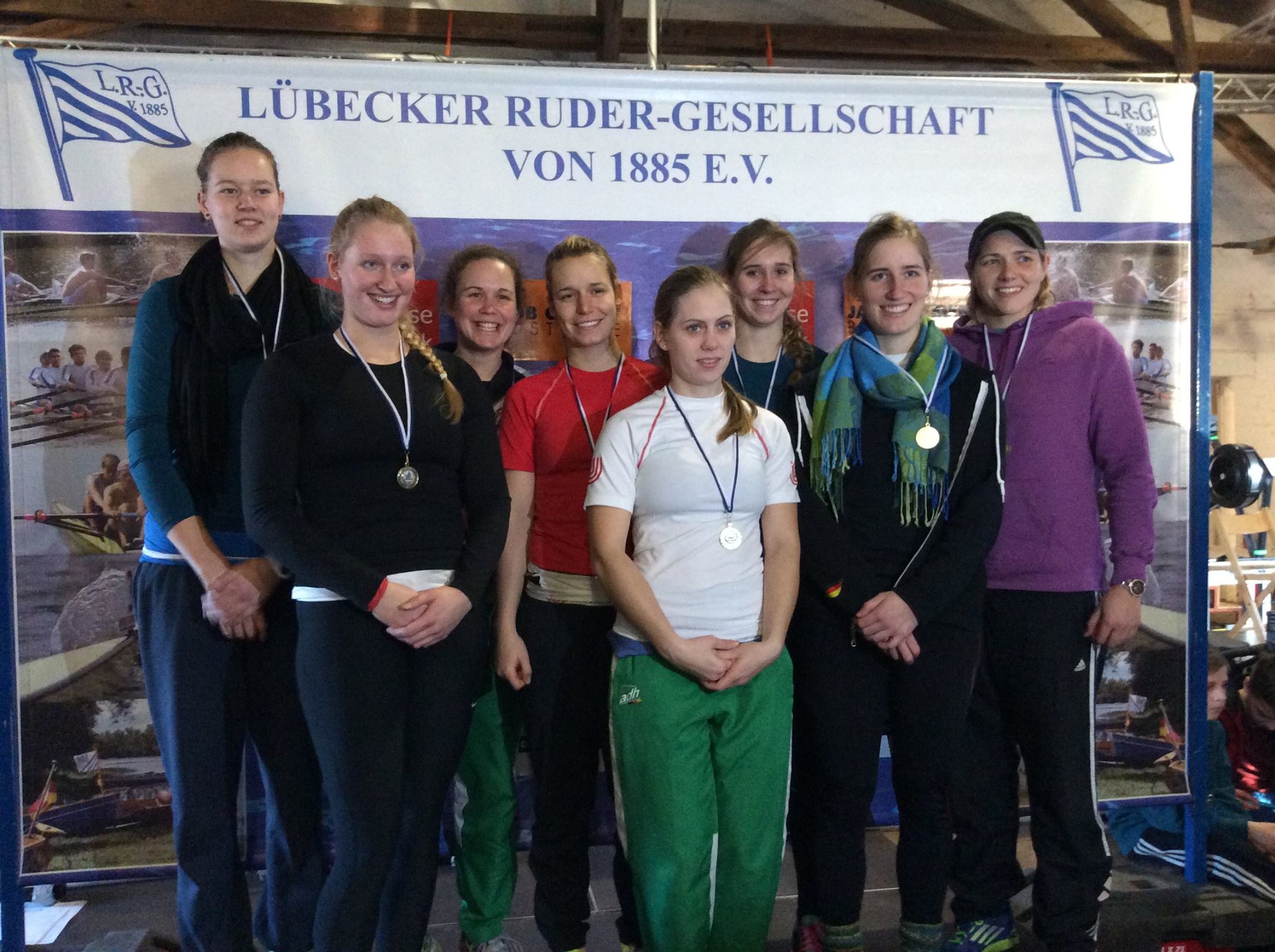siegreicher Damenachter siegreicher Damenachter