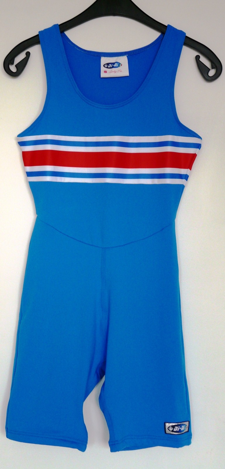 Einteiler Damen vorne.JPG